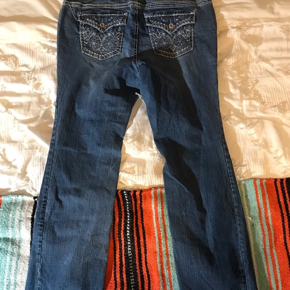 Series Midrise Bootcut Jeans - Picture 3 of 7